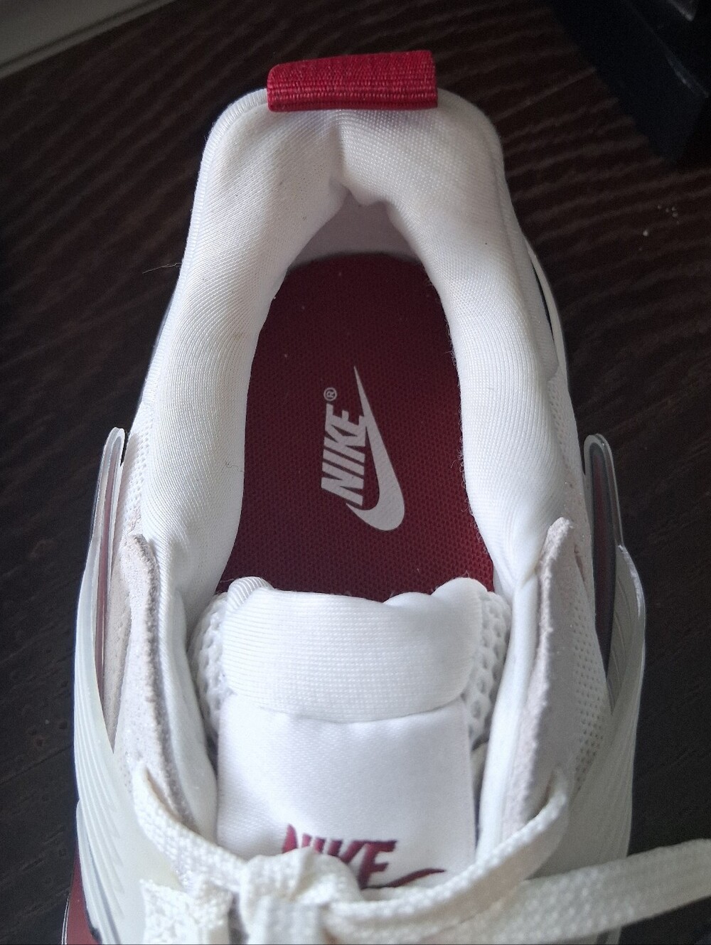 New Nike Y2K Run SE Women's Shoes White/ Black/ Team Red Sneakers - Size 9.5 - Picture 10 of 12